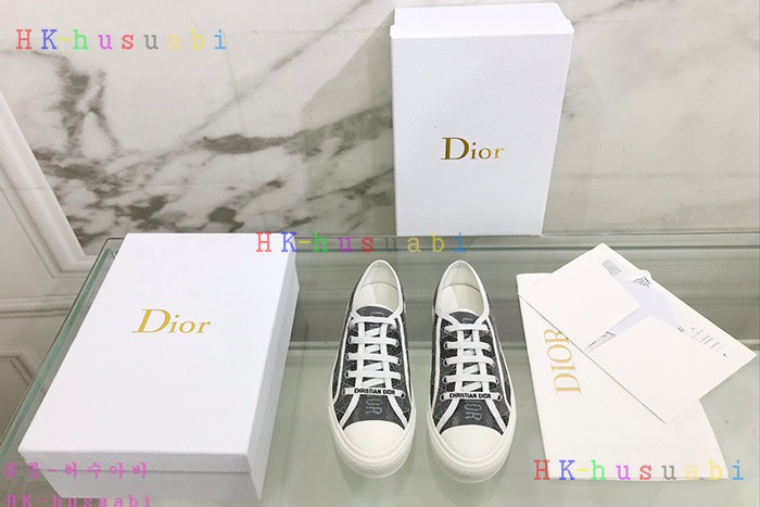 NEW  디올 스니커즈 신상 DR 566925
