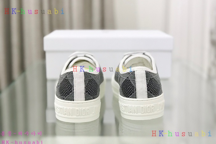 NEW  디올 스니커즈 신상 DR 566925