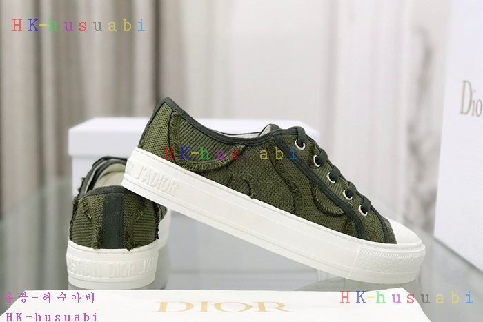NEW  디올 스니커즈 신상 DR 566926