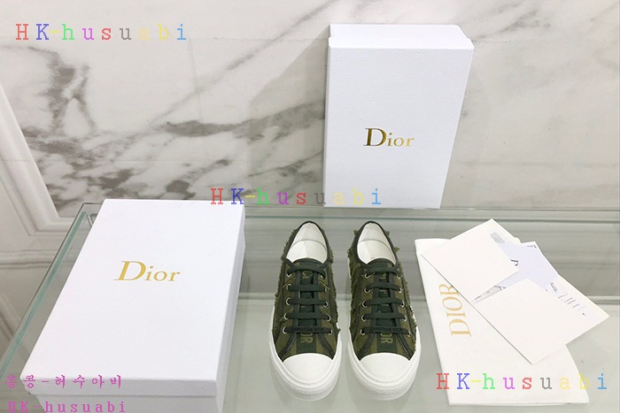 NEW  디올 스니커즈 신상 DR 566926