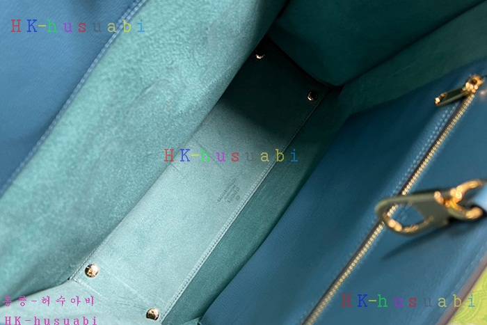 ★미러급★구찌 로고 미디움 토트백  674850-2