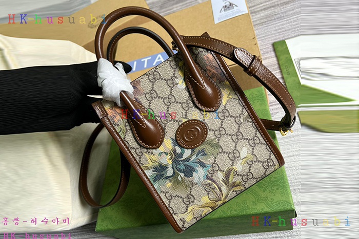 ★미러급★구찌 인터로킹 G 미니 토트백 671623