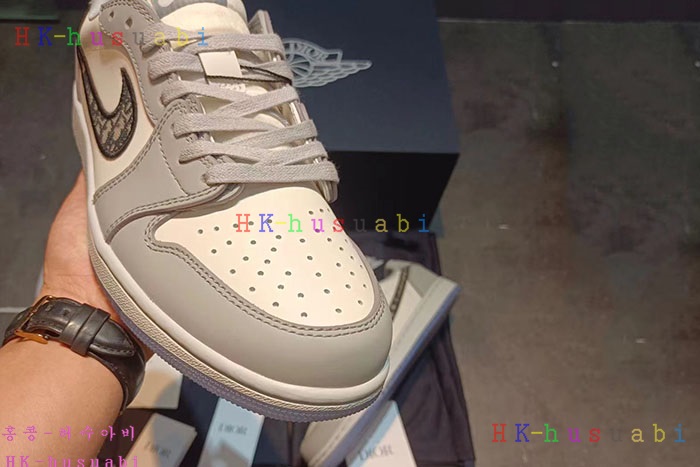 NEW 디올 스니커즈 신상 DR 525510