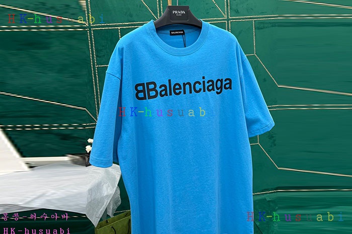 NEW 발렌시아가 반팔티 신상 B 6350013