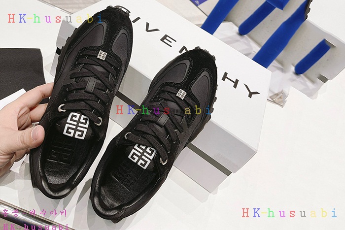 NEW 지방시 신발 신상 GV 4257712
