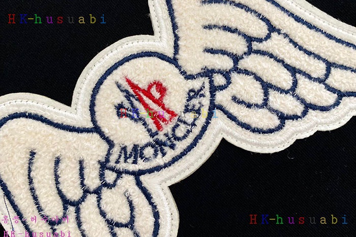 NEW 몽클레어 반팔티 신상 M 1154420