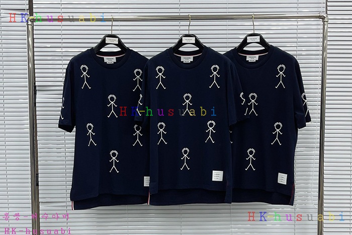 NEW 톰브라운 반팔티 신상 TB 527701