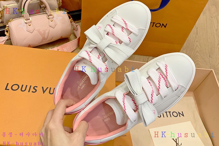 NEW 루이비통 스니커즈 신상 LV 1142681