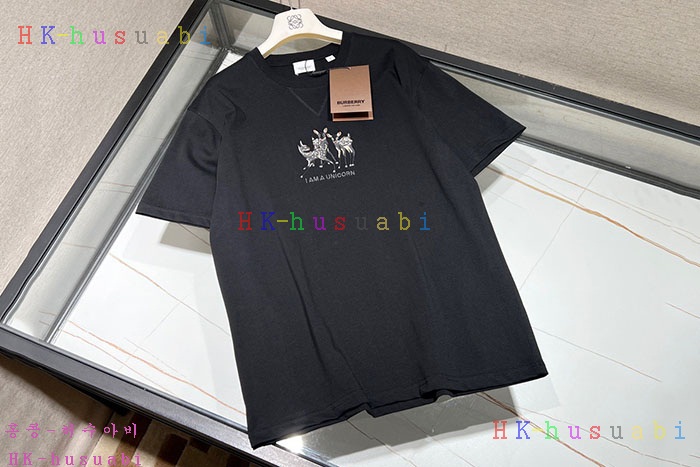 NEW 버버리 반팔티 신상 B 885245