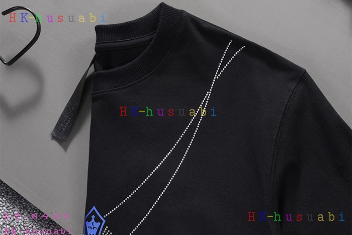 NEW 크홈하츠 반팔티 신상 C 885803