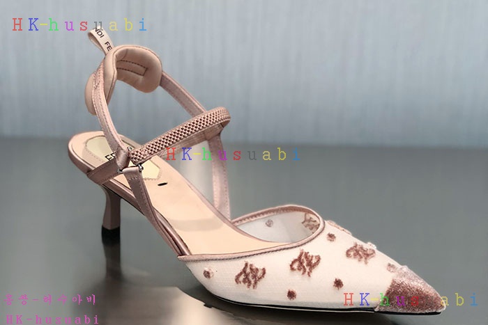 NEW 펜디 신발 신상 FD 556660