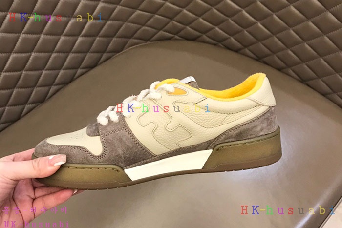 NEW 펜디 스니커즈 신상 FD 556880