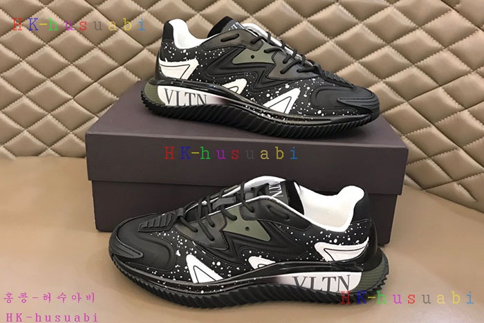 NEW 발렌티노 스니커즈 신상 V 999650