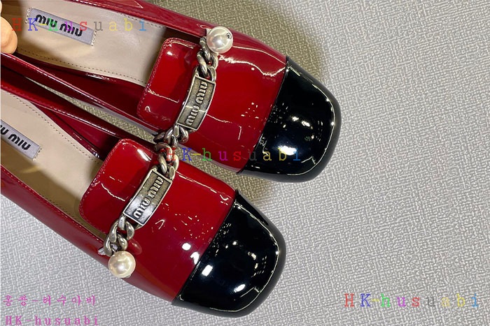 NEW 미우미우 신발 신상 MU 8857441