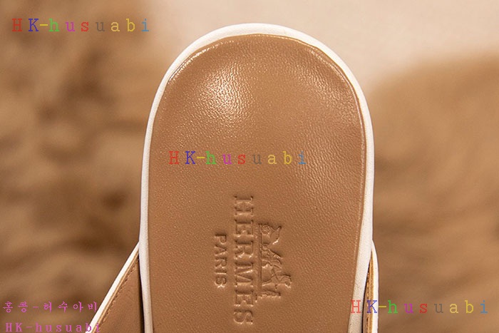 NEW 에르메스 신발 신상 H 552510