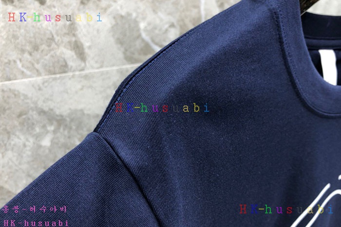NEW 톰브라운 반팔티 신상 TB 415112