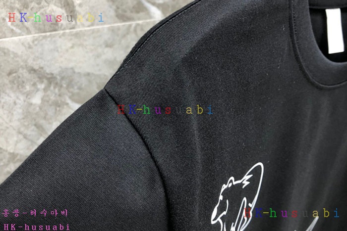 NEW 톰브라운 반팔티 신상 TB 415138