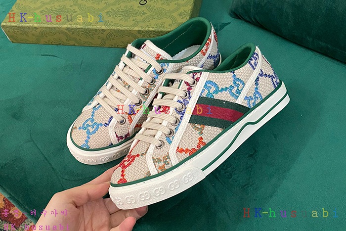 NEW 구찌 스니커즈 신상 GU 5332503