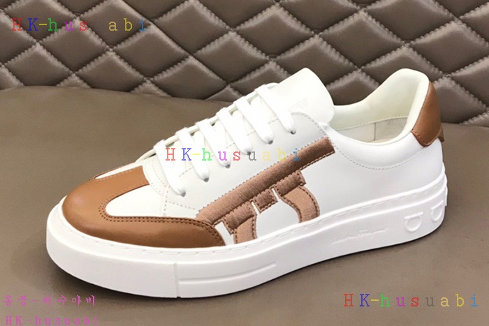 NEW 페라가모 스니커즈 신상 F 4424117