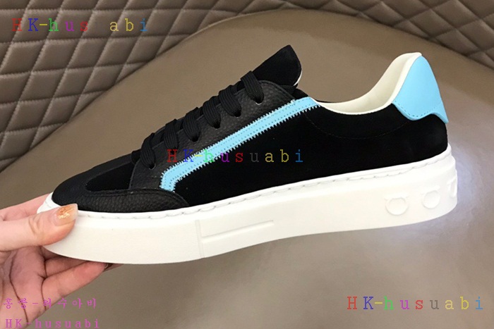 NEW 페라가모 스니커즈 신상 F 4424120