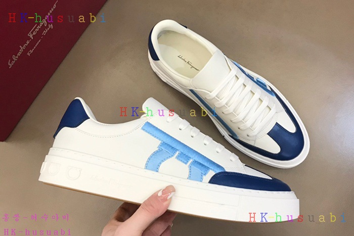NEW 페라가모 스니커즈 신상 F 4424121