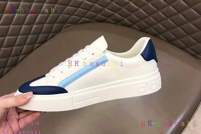 NEW 페라가모 스니커즈 신상 F 4424121