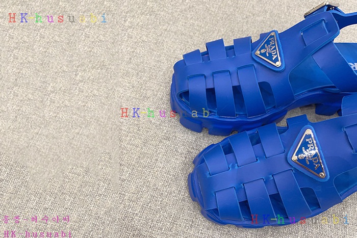 NEW 프라다 샌들 신상 P 7140440