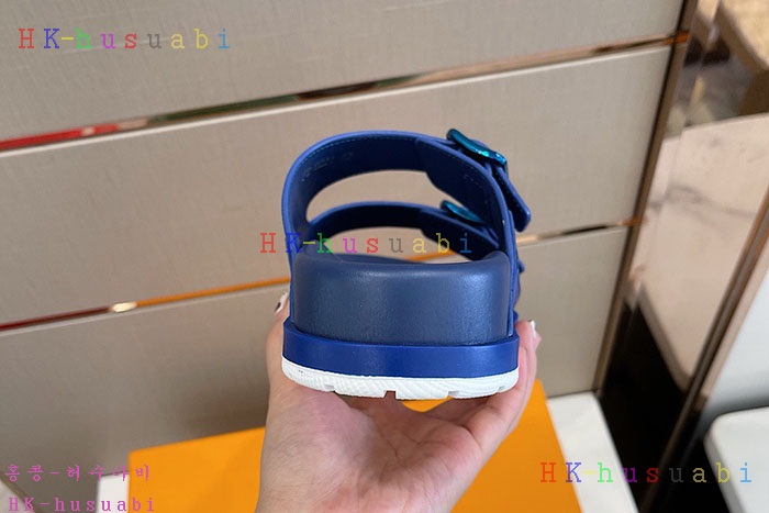 NEW 루이비통 샌들 신상 LV 414120