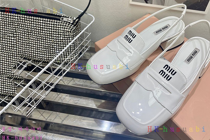 NEW 미우미우 신발 신상 M 554214
