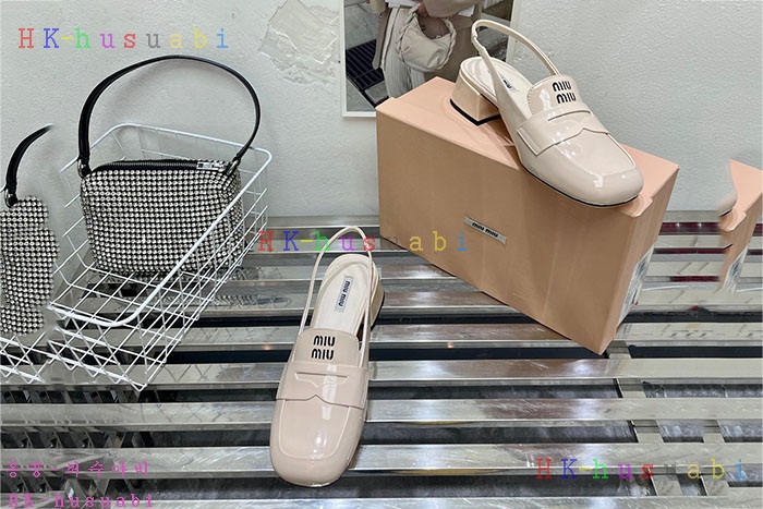 NEW 미우미우 신발 신상 M 554215