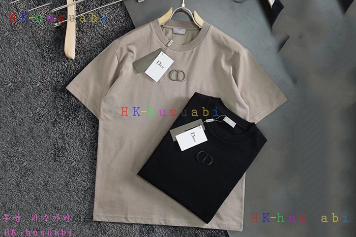 NEW 디올 반팔티 신상 DR 114242