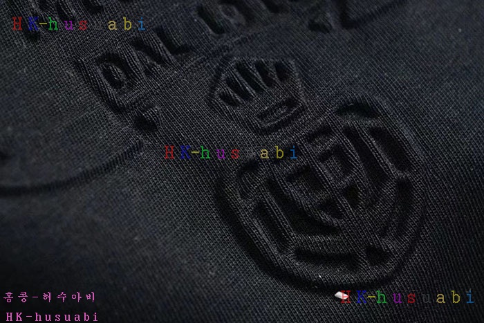 NEW 프라다 반팔티 신상 P 55722145