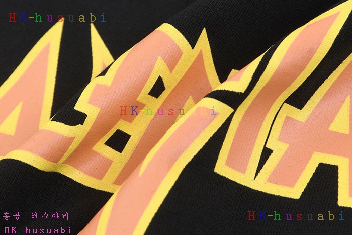 NEW 발렌시아가 반팔티 신상 B 557248
