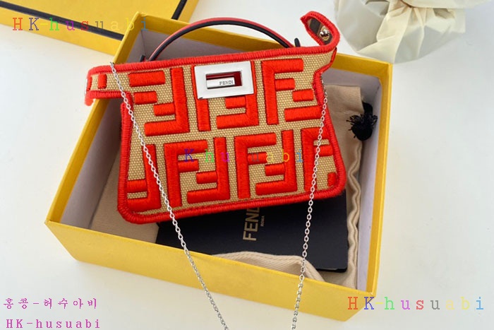 ★미러급★펜디 나노 피카부 참 7AR993-2 (2컬러)