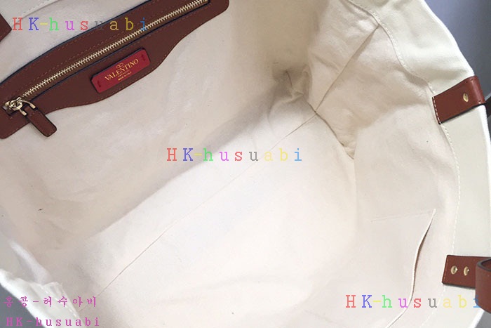★미러급★발렌티노 O 락스터드쇼퍼백 TW2B0D21