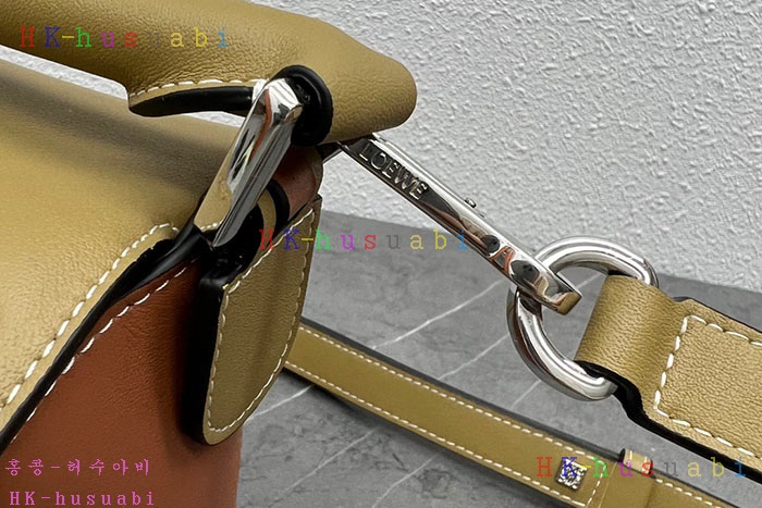 ★미러급★로에베 스몰 퍼즐백 LW29552