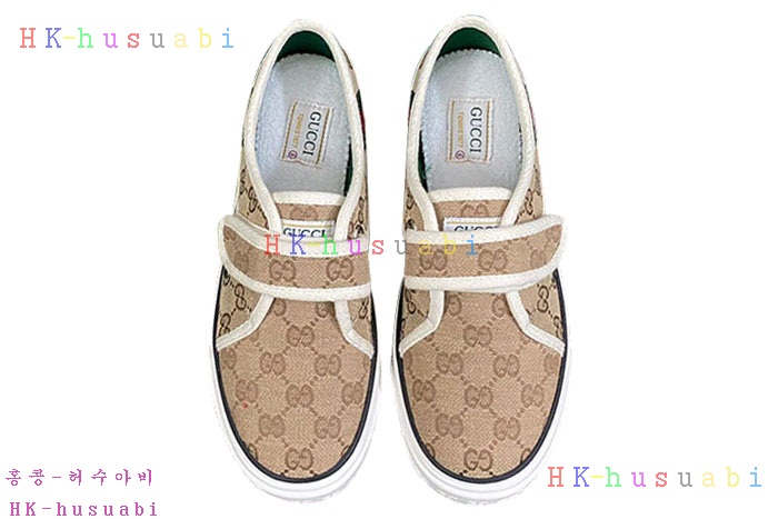 NEW 구찌 스니커즈 신상 GU 1424237