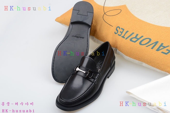 NEW 페라가모 신발 신상 F 933106