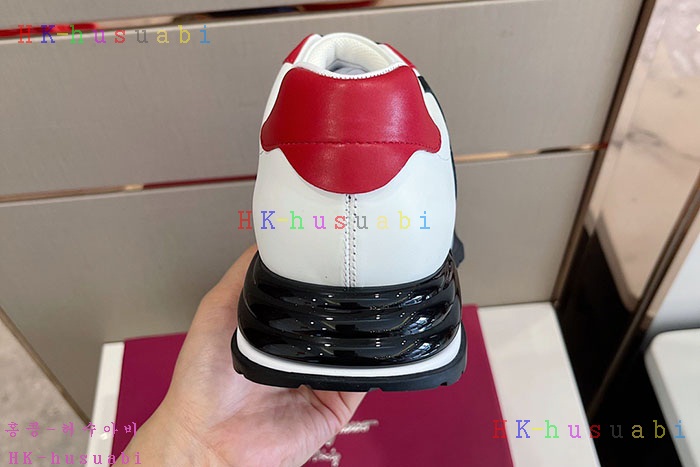 NEW 페라가모 스니커즈 신상 F 925103