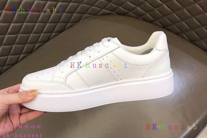 NEW 프라다 스니커즈 신상 P 2423351