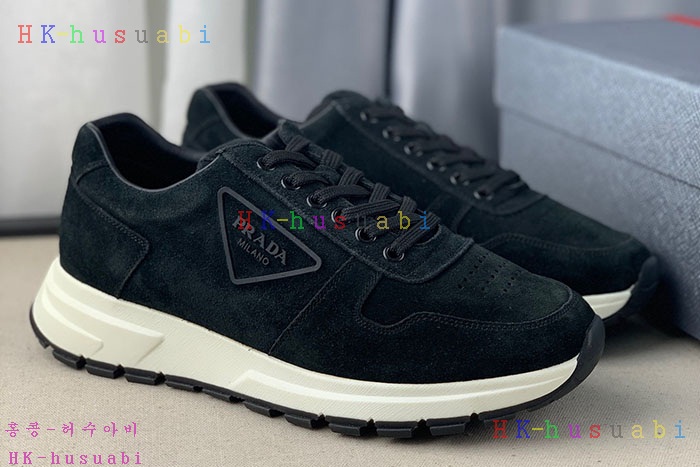 NEW 프라다 스니커즈 신상 P 245528