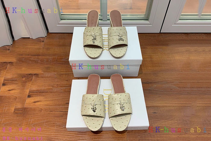 NEW 로로피아나 신발 신상 L 552810