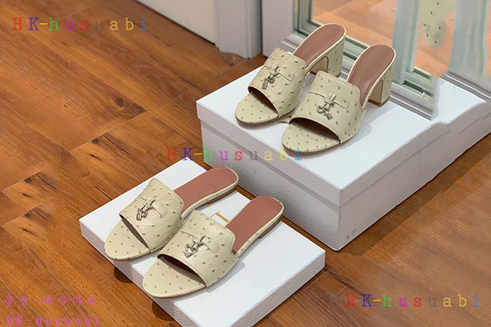 NEW 로로피아나 신발 신상 L 552810