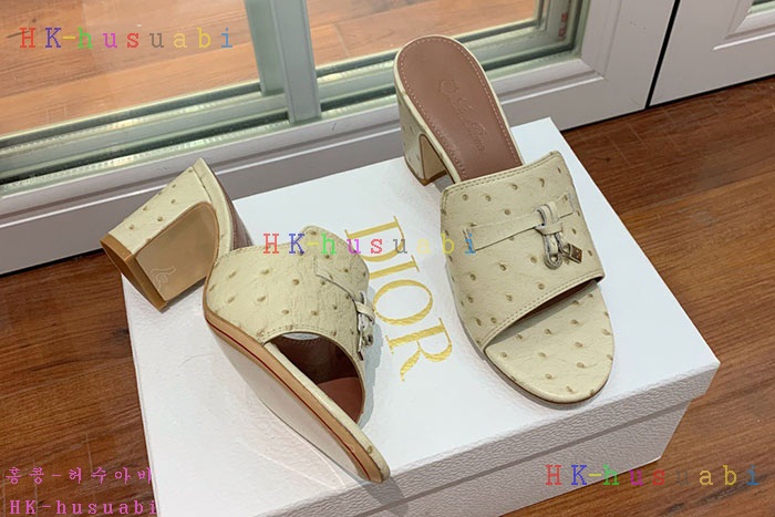 NEW 로로피아나 신발 신상 L 552810