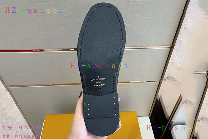 NEW 루이비통 신발 신상 LV 8577221