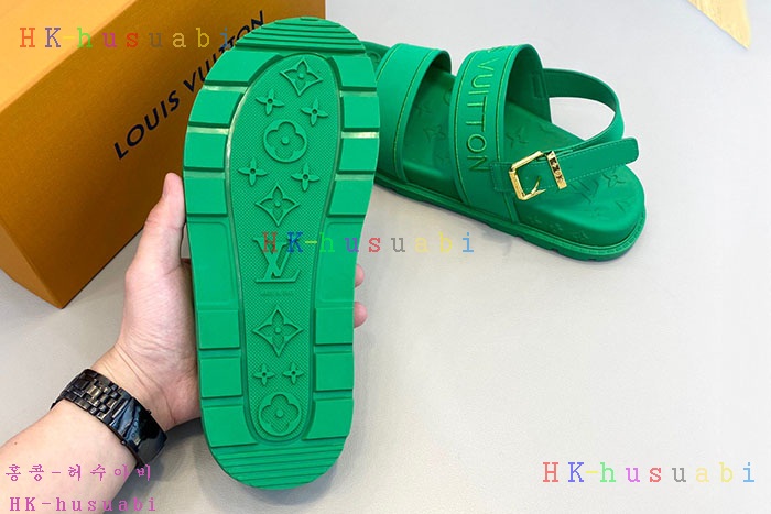 NEW 루이비통 슬리퍼 신상 LV 8511213