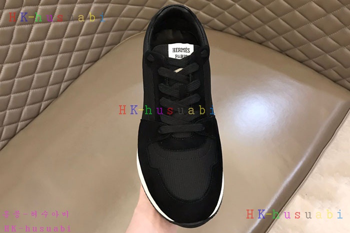 NEW 에르메스 스니커즈 신상  H 555510
