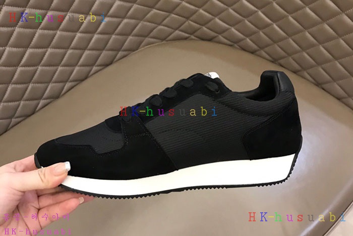 NEW 에르메스 스니커즈 신상  H 555510