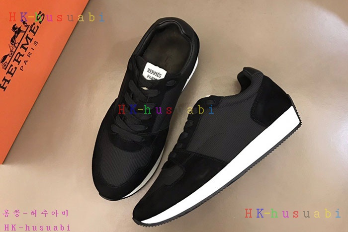 NEW 에르메스 스니커즈 신상  H 555510