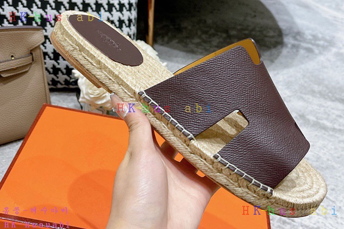 NEW 에르메스 샌들 신상  H 566723